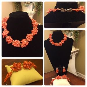 Adorable handcrafted beaded jewelry set